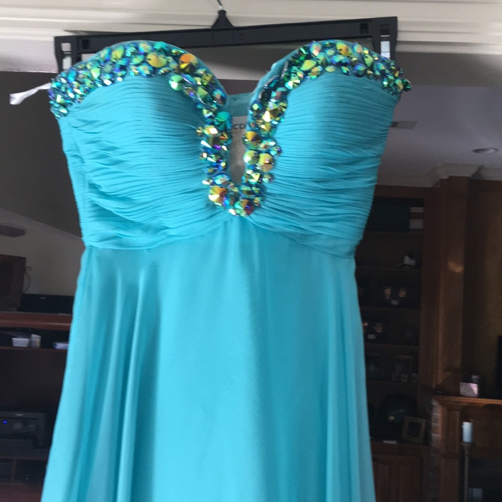 Sheri Hill Prom Dress